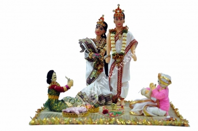 Decorated Dolls - Bengali Wedding